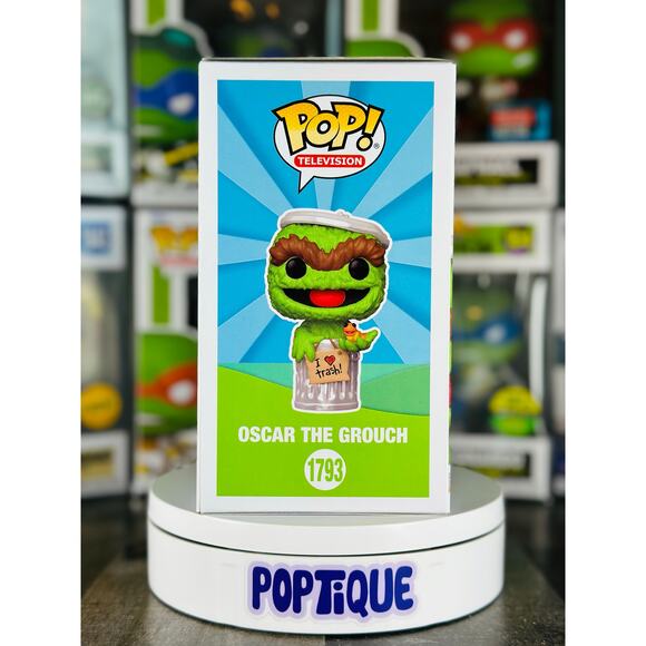 Sesame Street Oscar the Grouch with Slimey Funko Pop! #1793 - Picture 4 of 6